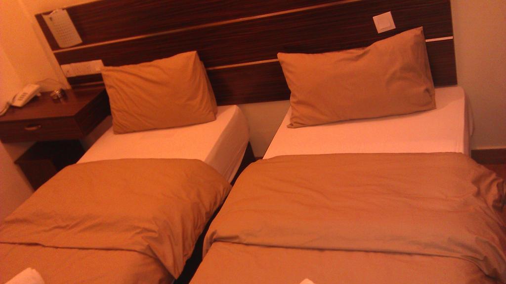 קואלה לומפור Sabrina Golden Palace Hotel חדר תמונה